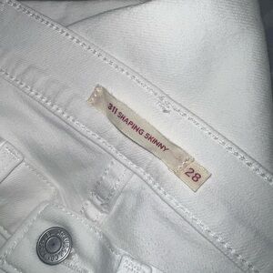 Signature by Levi Strauss Women's Skinny Jeans - White